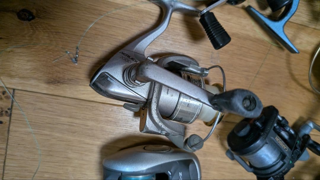 SHIMANO DAIWAスピニングリール14個まとめ売り