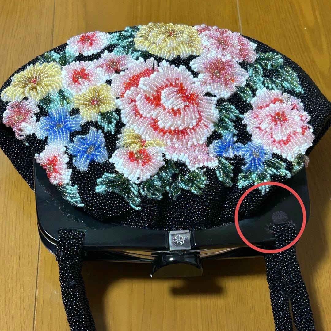 【希少】総ビーズがま口バッグ　和装ビーズバッグ　両表面　花柄刺繍　レトロ