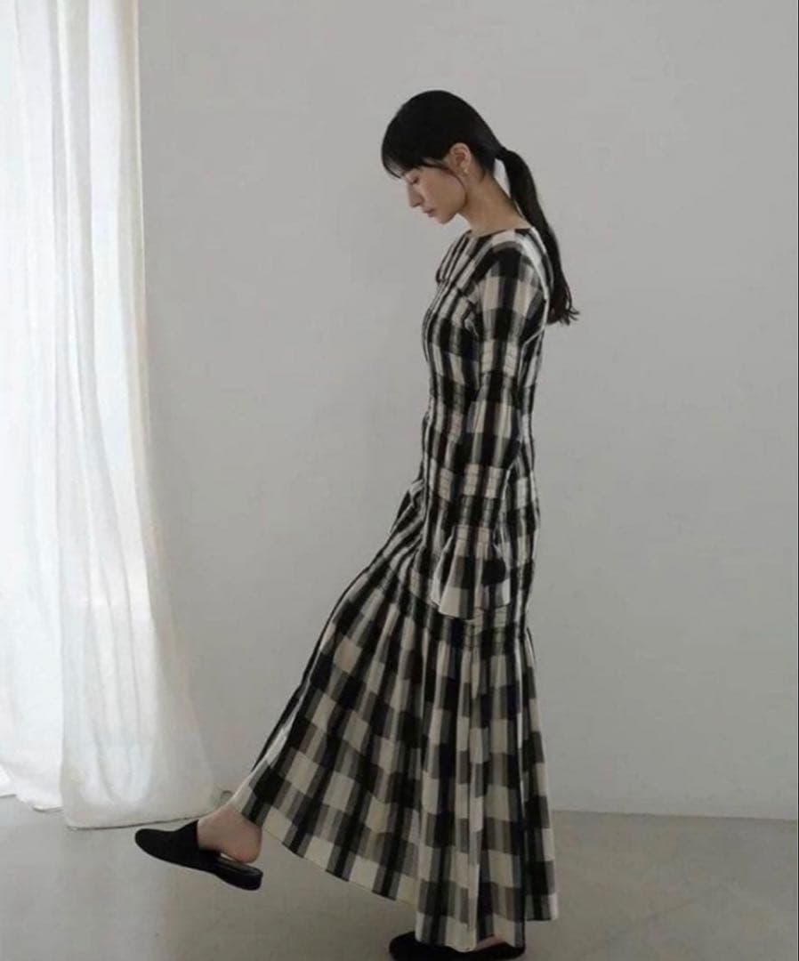 ワンピース SHIRRING LONG ONEPIECE