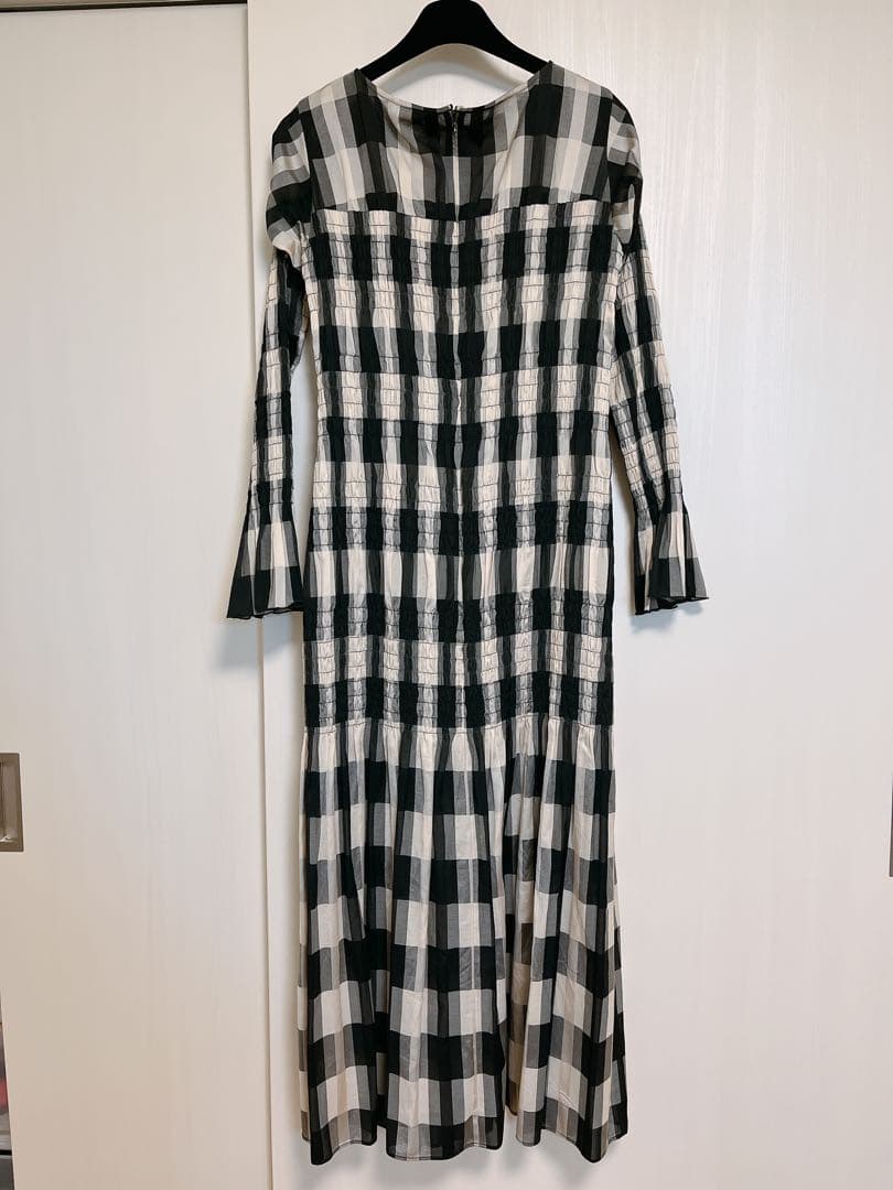 ワンピース SHIRRING LONG ONEPIECE