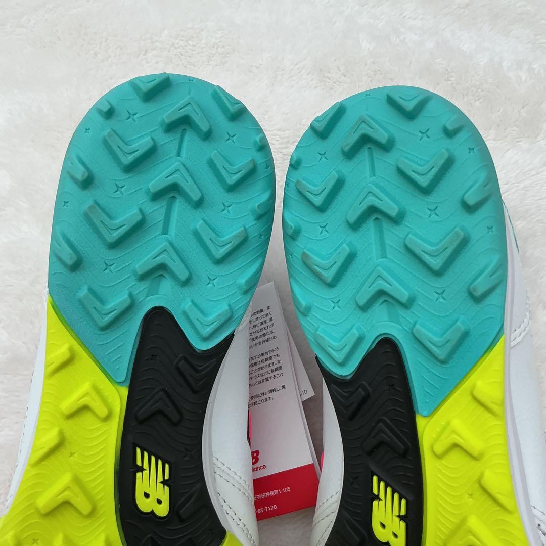 New Balance 442 サッカーシューズ ホワイト/ピンク/イエロー新品