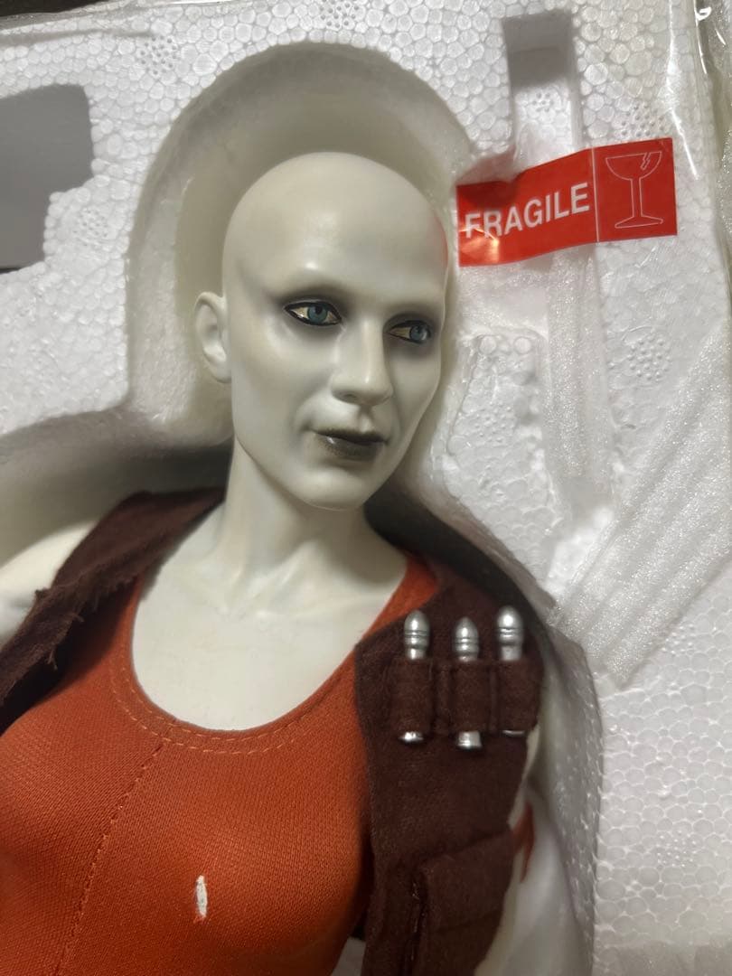 スター・ウォーズ 1/4プレミアムフォーマットフィギュア オーラ・シング