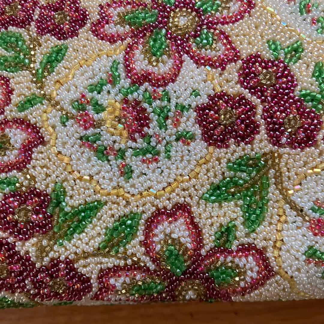 美品LUMY ルミー はしもと ビーズ 総ビーズ パーティバッグ 皇室