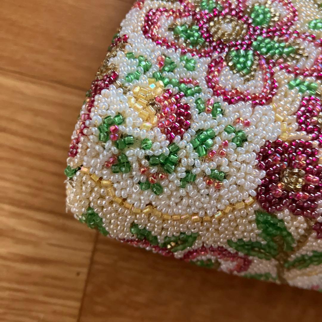美品LUMY ルミー はしもと ビーズ 総ビーズ パーティバッグ 皇室