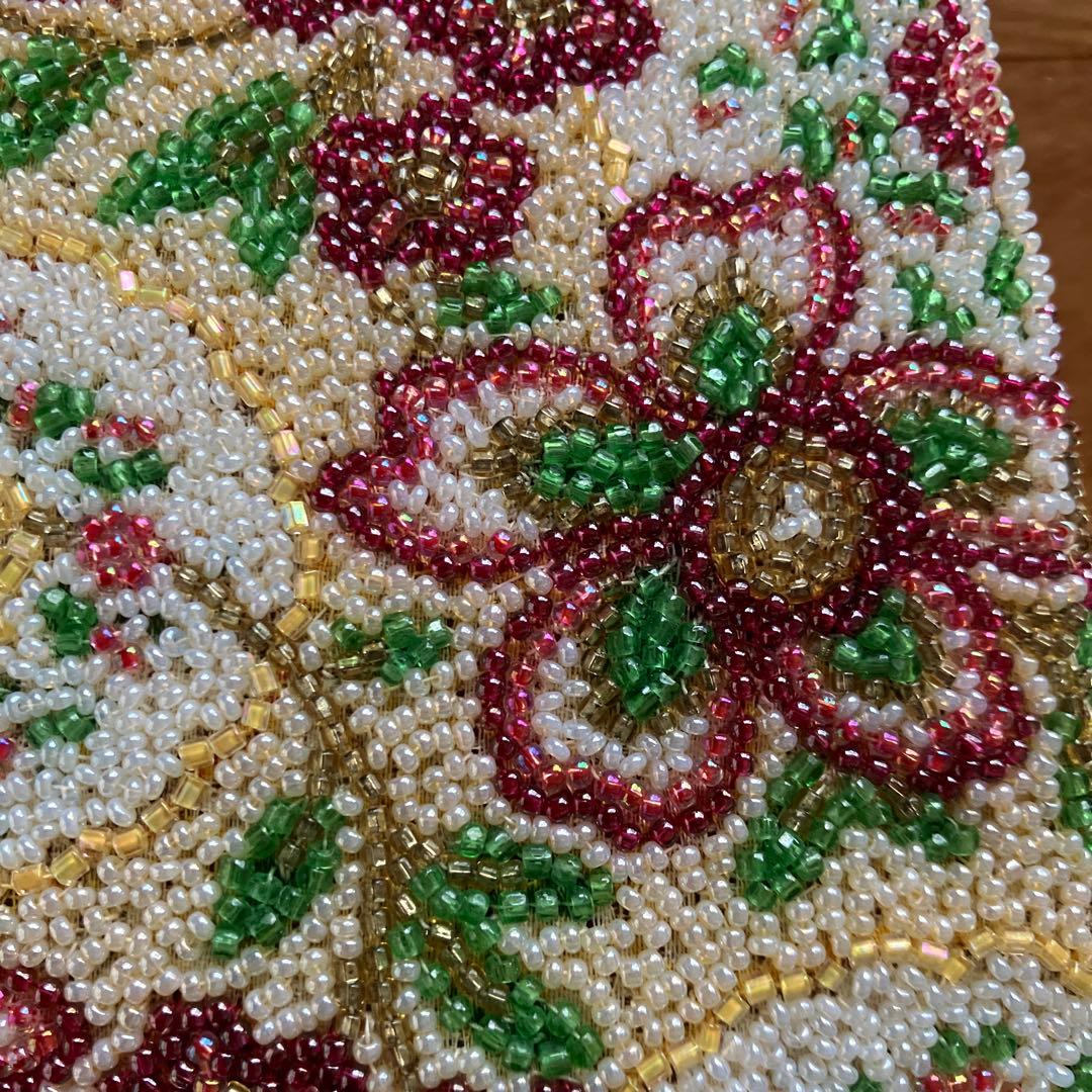 美品LUMY ルミー はしもと ビーズ 総ビーズ パーティバッグ 皇室