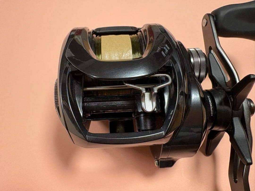 【美品】ダイワ TATULA TW 300XHL 左ハンドルリール