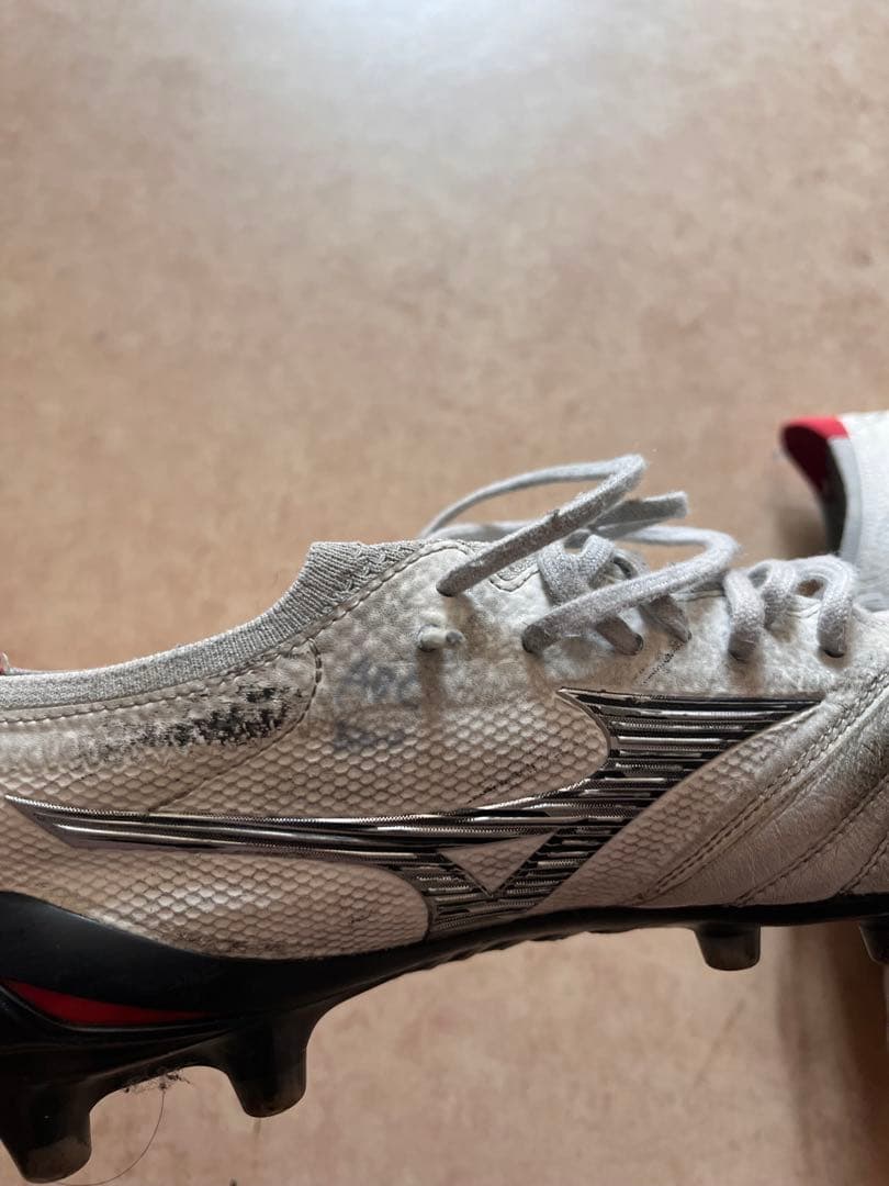 Mizuno モレリアネオ4ベータサッカーシューズ27.5