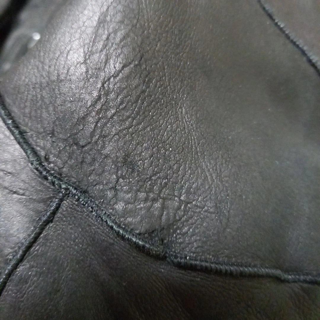 裏ムートンコート黒