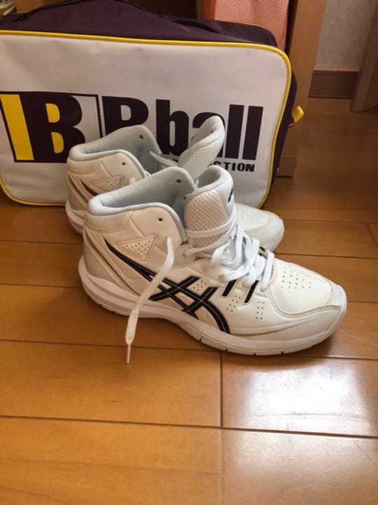 アシックスasicsバッシュ