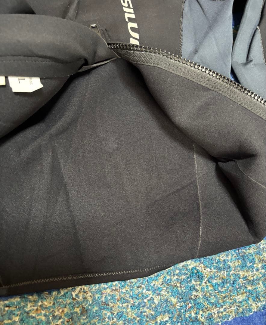 Lサイズ　長袖　上着　クイックシルバー タッパー ウェットスーツ