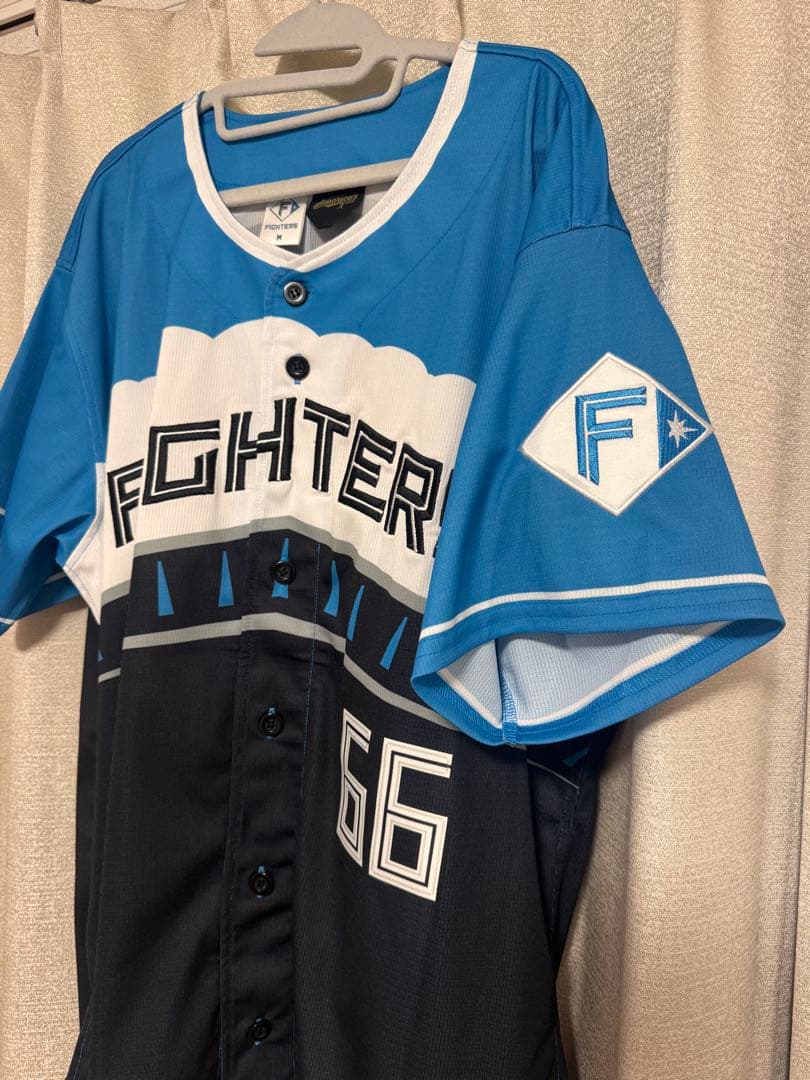 エスコン記念ユニフォーム 万波中正選手 Mサイズ