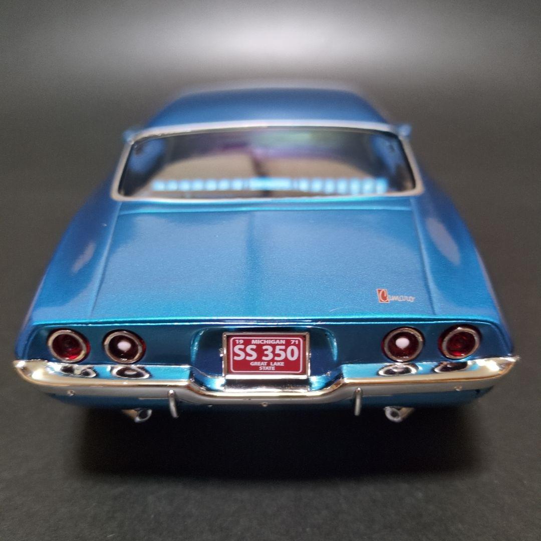 Auto World　Chevrolet Camaro SS350