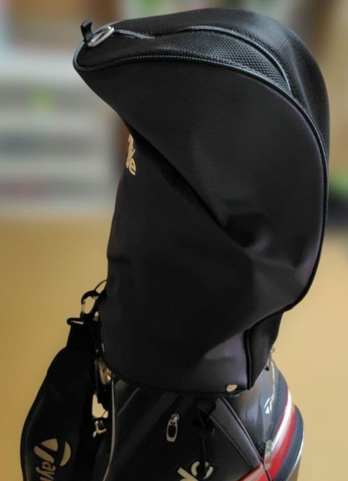 【TaylorMade】キャディバッグ ブラック×レッド　中古良品