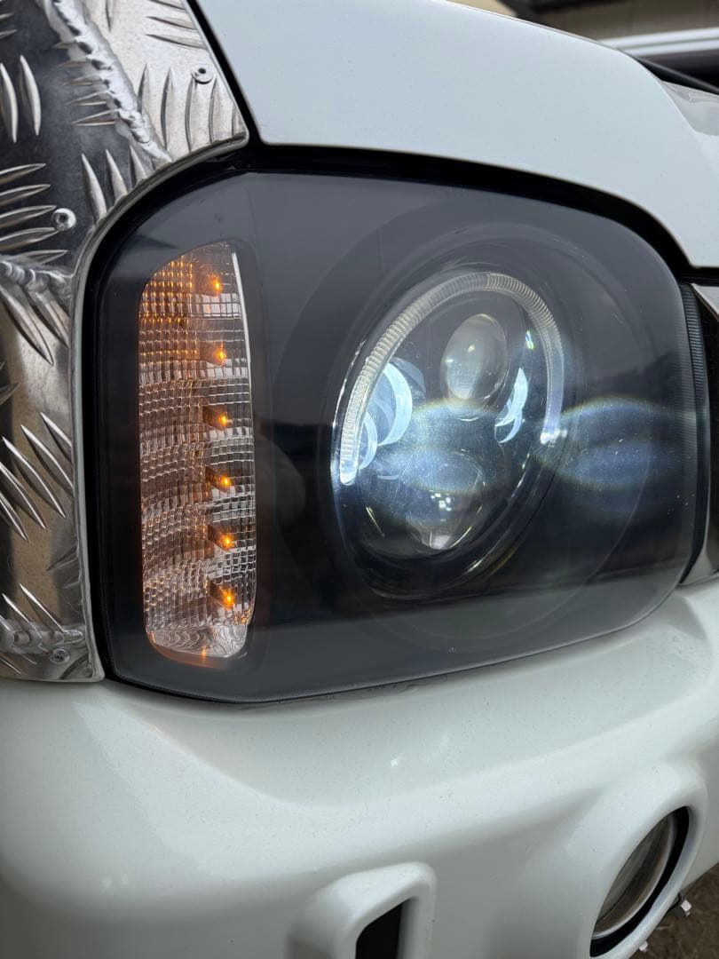 ジムニーJB23 社外プロジェクターヘッドライト