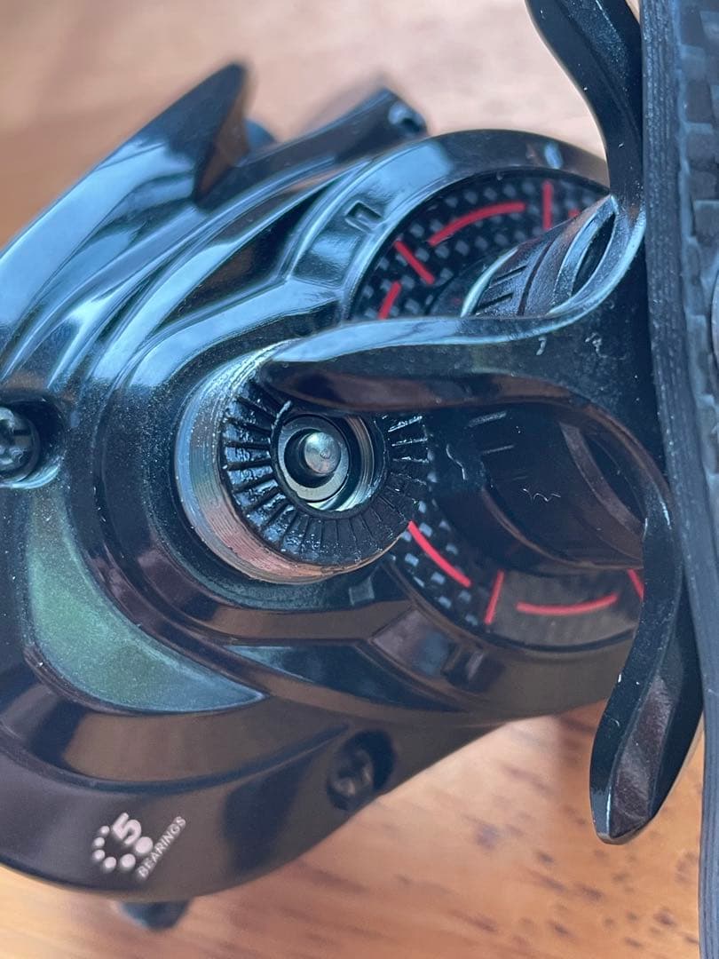 Abu Garcia ROXANI7 ベイトリール