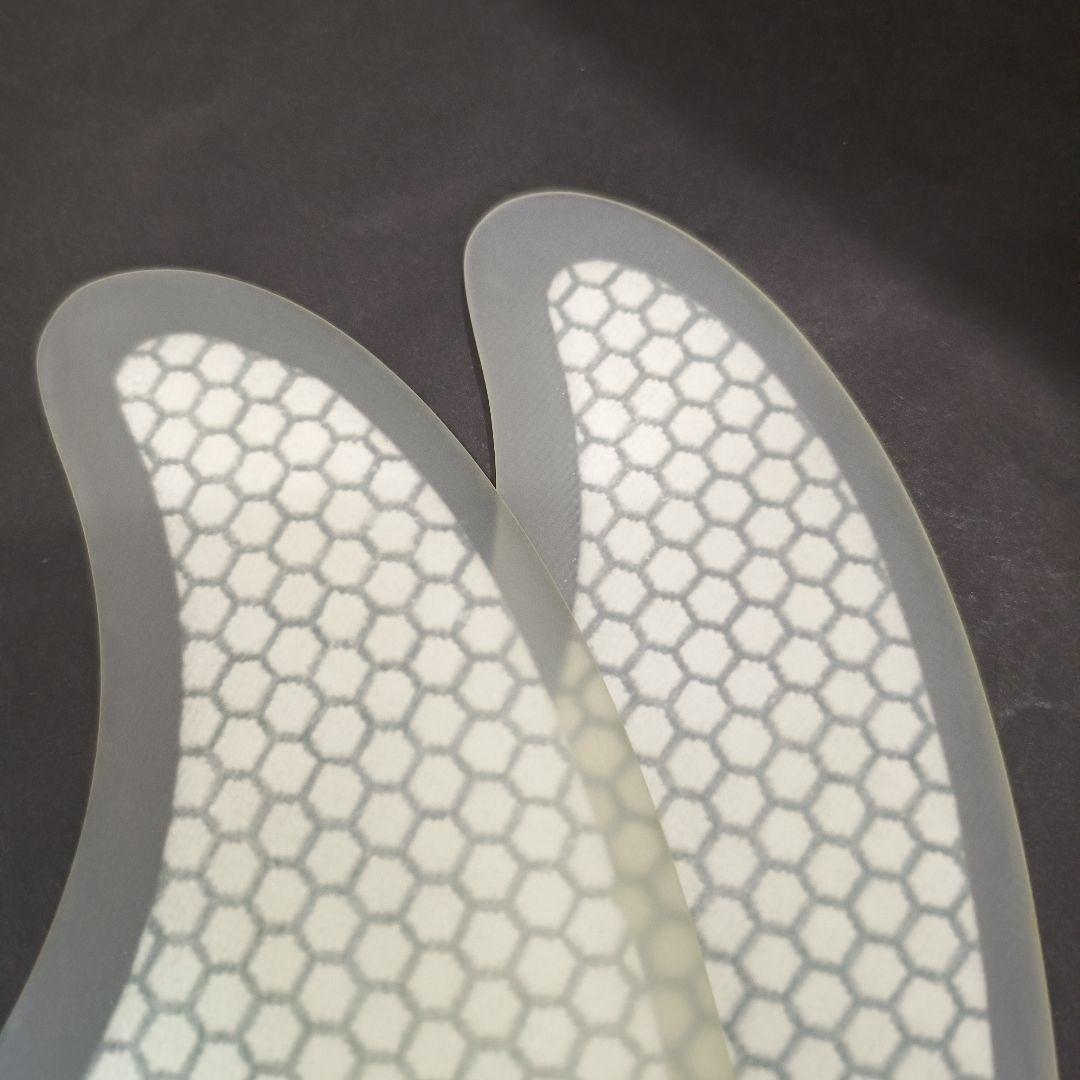 フューチャーフィン対応　ハニカムコア　ツインフィン