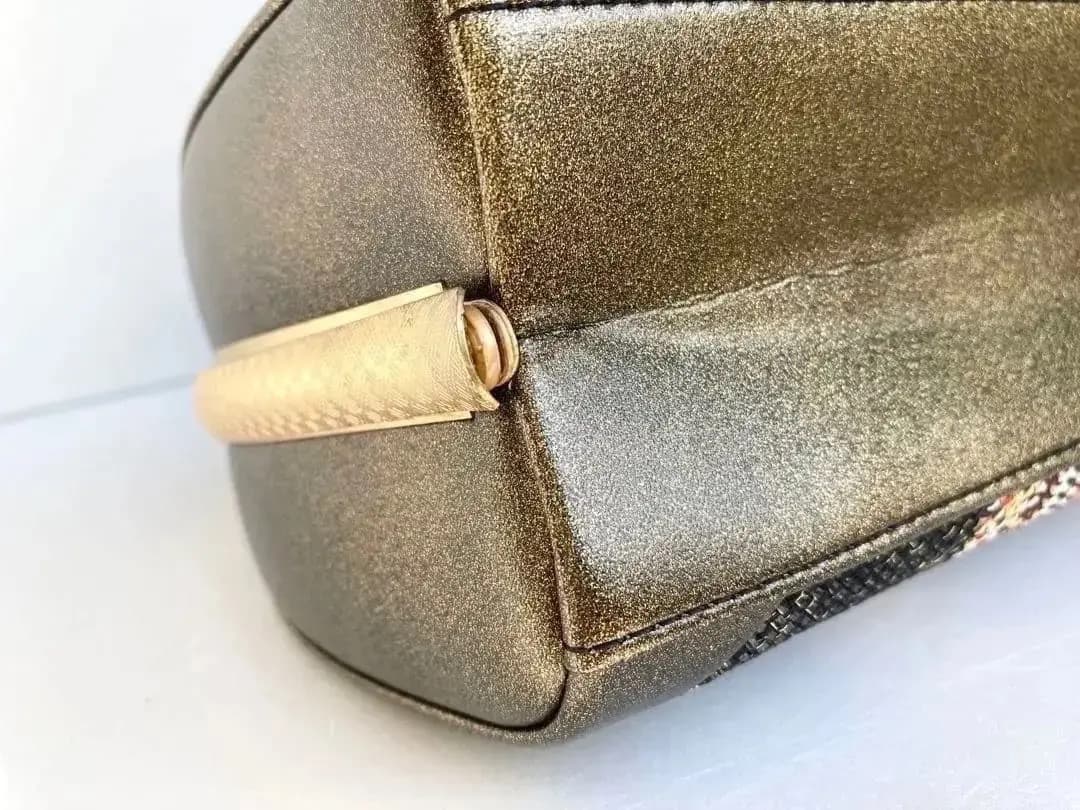 未使用美品 高級和装バック 格調高く彩文殊（あやもんじゅ）織物仕立て