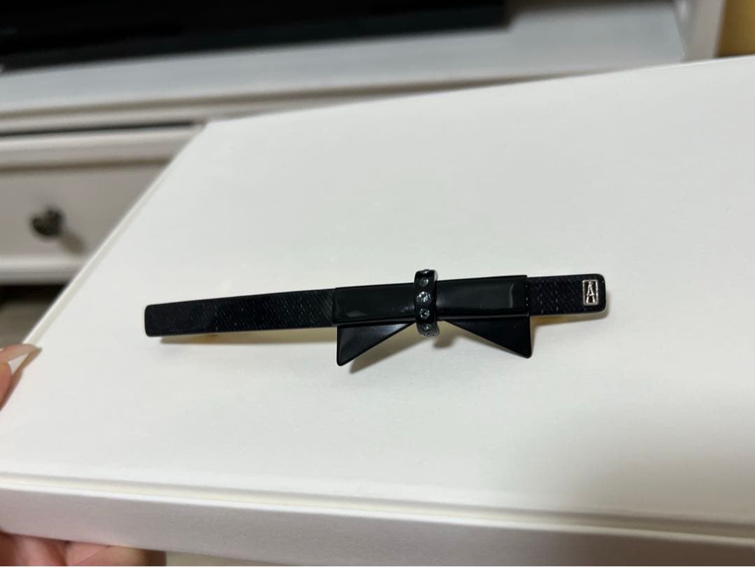 ネイビーリボンバレッタ ゴールド金具　アレクサンドルドゥパリ