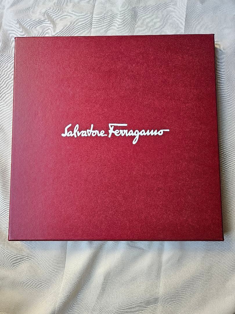 Ferragamo フェラガモ レオパード柄スカーフ