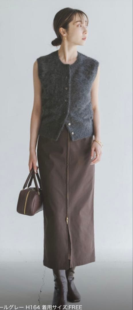 未使用品2025AW NOBLE FOX/Caファーニットフロントボタンベスト