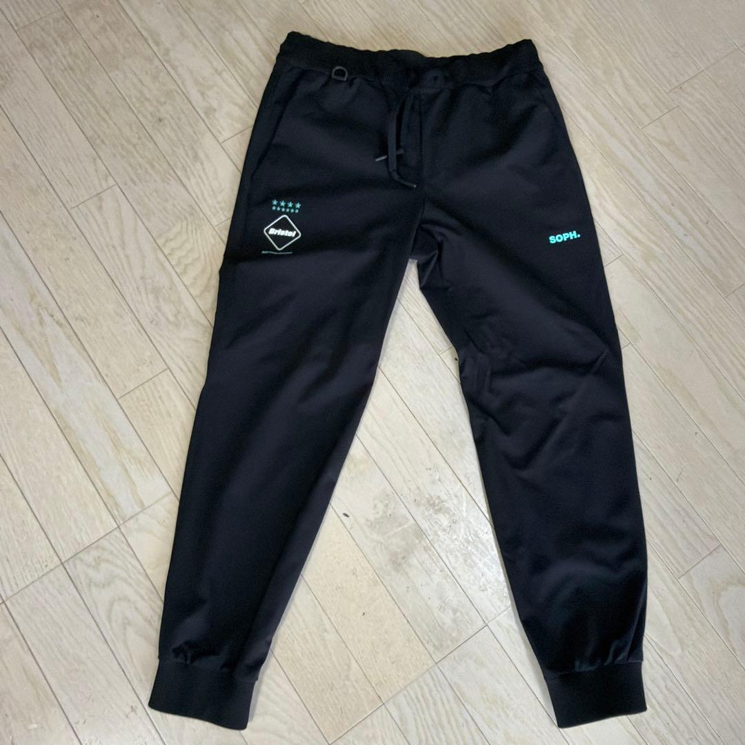 FCRB ナイロンジャケット&パンツ セットアップ　ブラック　サイズM