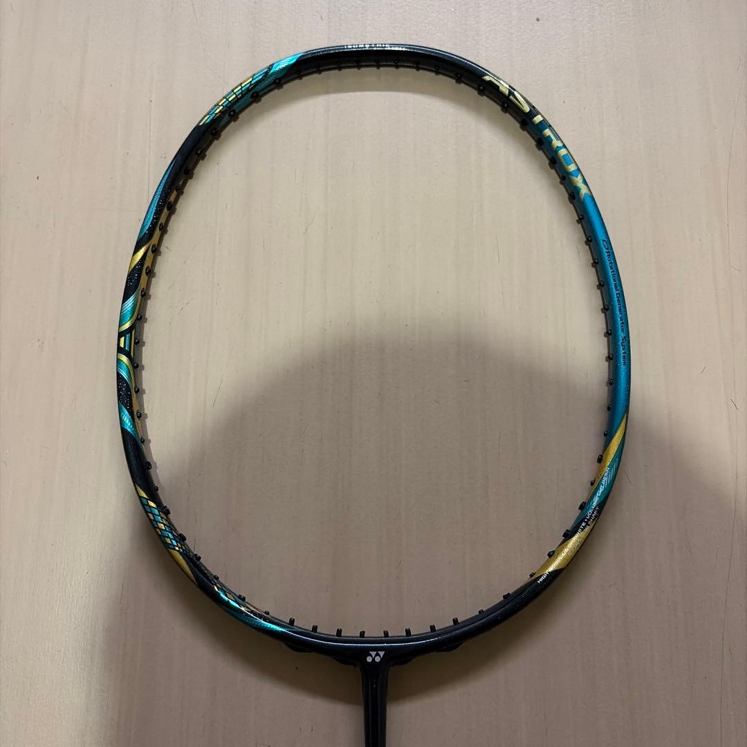 YONEX NANORAY 10 バドミントンラケット