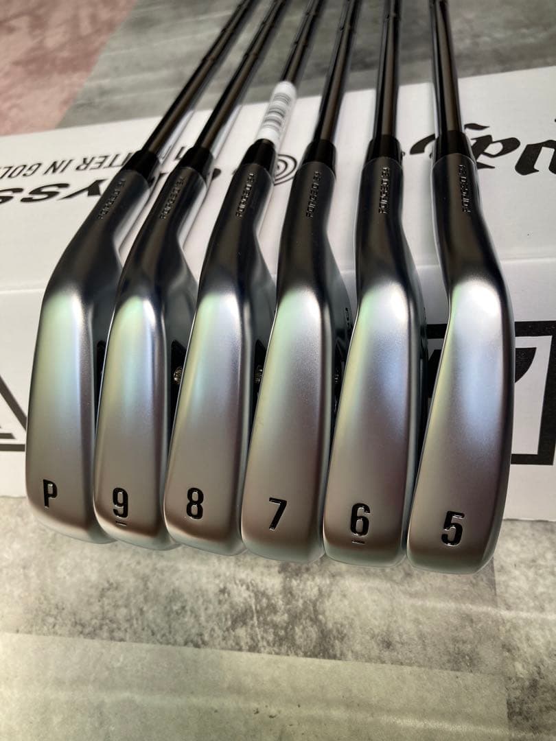 ●ラウンド未使用　超美品●キャロウェイ APEX PRO2024 DG6本セット