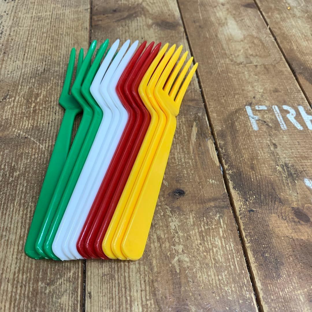 A-2 【便利！】アウトドア・BBQ用 食器・洗い桶セット（カトラリー付）