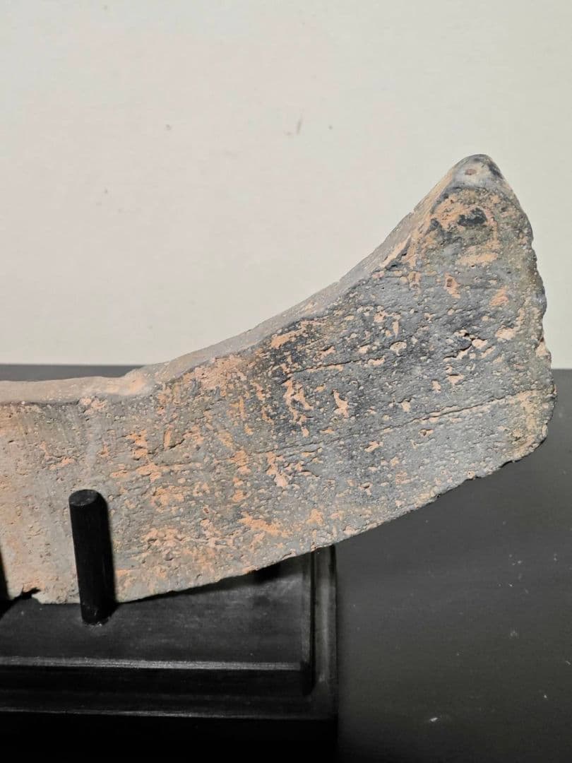 唐草文軒平瓦　古代瓦　新羅　高麗　考古発掘品　古美術　花呼ぶ器　仏教美術