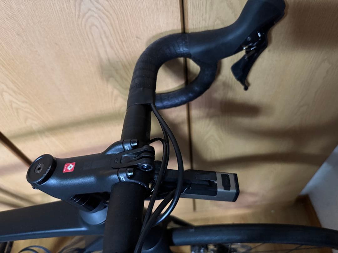 新型エモンダ　TREK EMONDA ALR 5 2023年