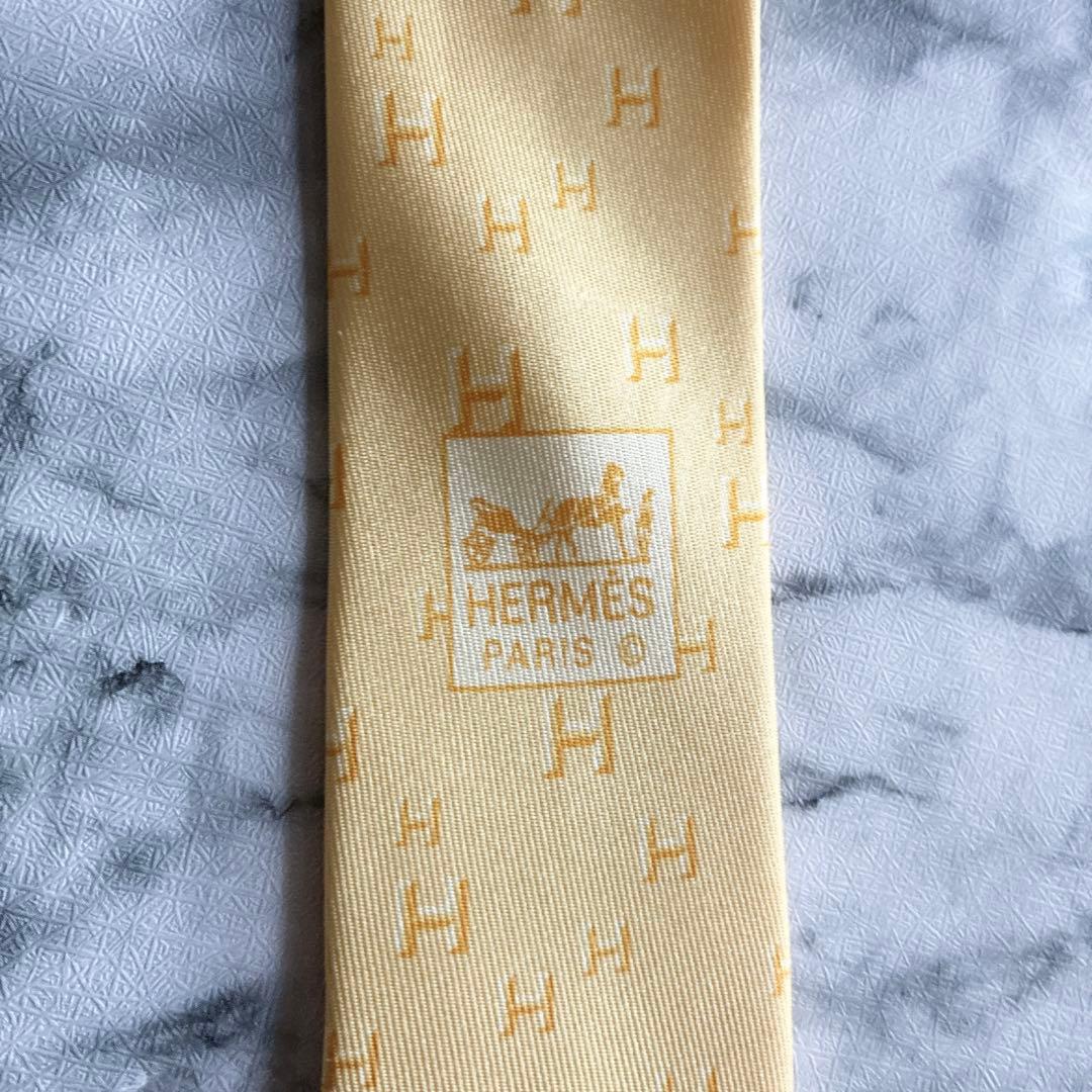 ✨未使用タグ付き✨HERMES H柄 プリント　イエロー　ネクタイ