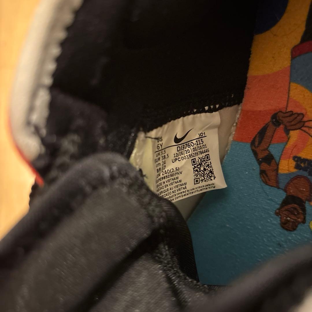 Nike ビッグキッズ レブロン18 ローサミット ホワイト/ブラック　24cm