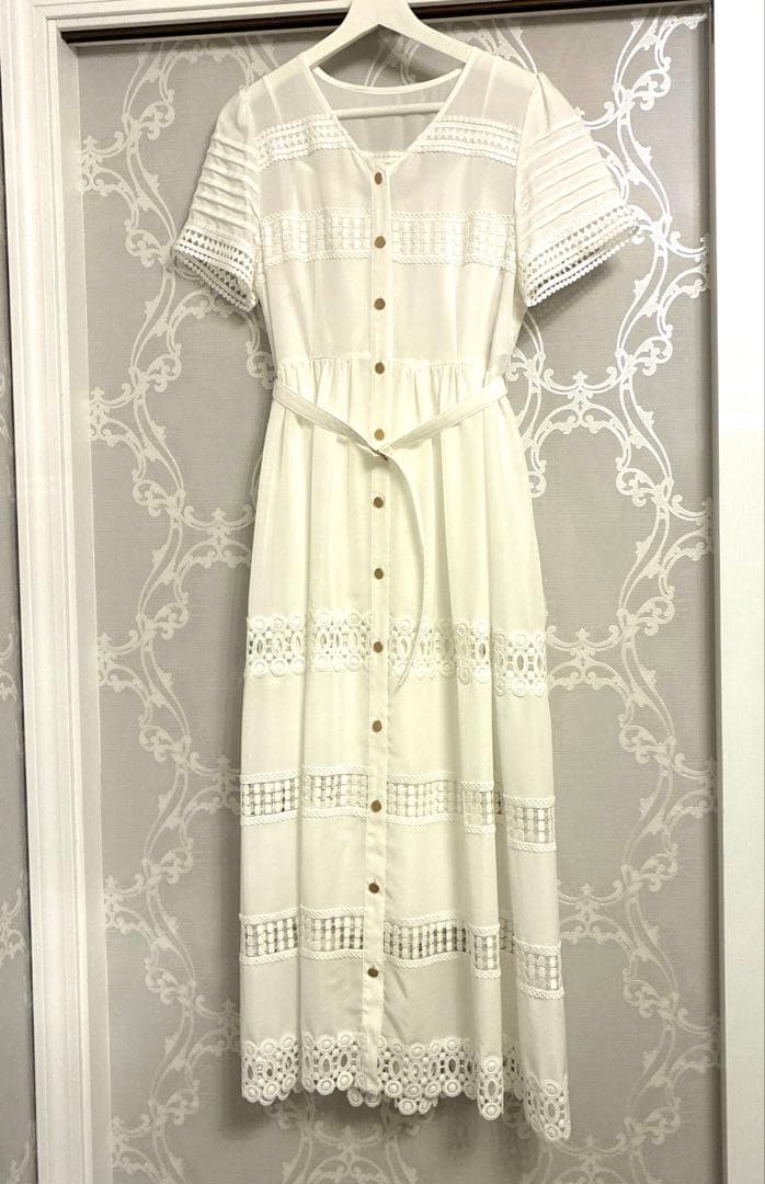 美品！レース切替フレアワンピース　ダイアグラムグレースコンチネンタル　春