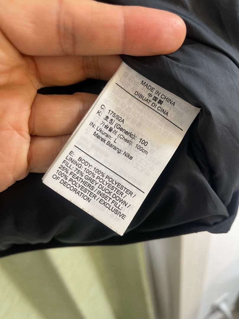 Nike ブラック ダウンベスト Lサイズ ナイキ NIKE ダウンベスト