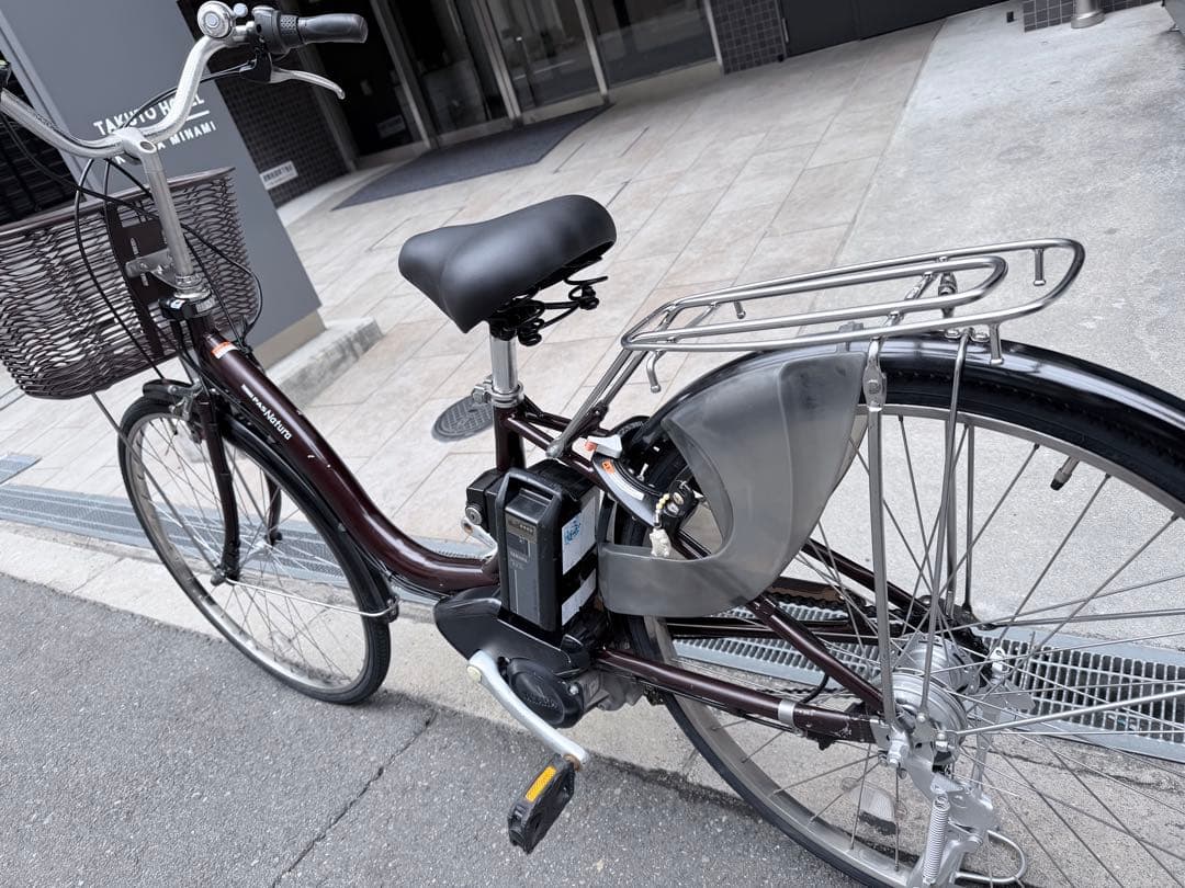 大阪府　ヤマハ　電動アシスト自転車 ブラウン 前バスケット付き　26インチ