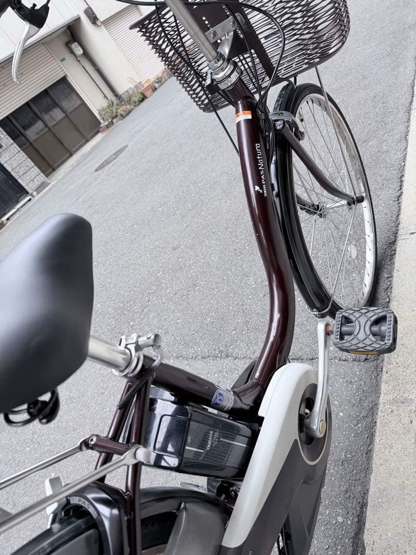 大阪府　ヤマハ　電動アシスト自転車 ブラウン 前バスケット付き　26インチ