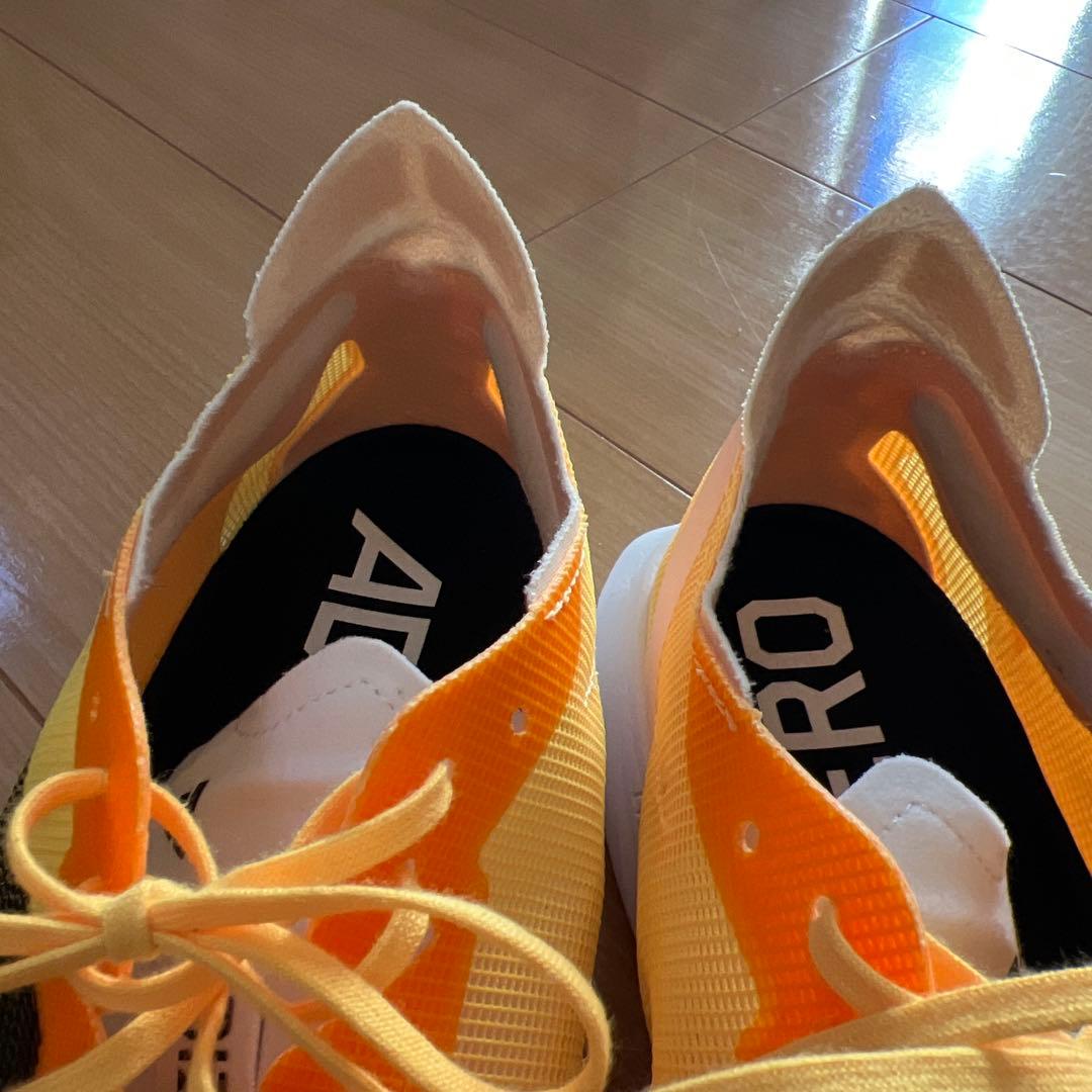 アディゼロ　ジャパン8　27.5cm