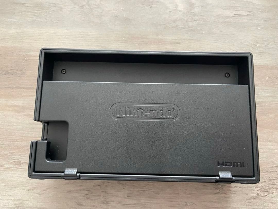 【美品】Nintendo Switchニンテンドースイッチ 本体 グレー