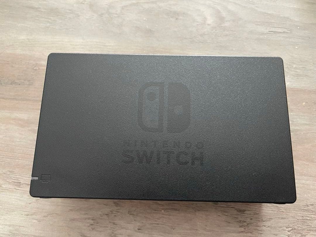 【美品】Nintendo Switchニンテンドースイッチ 本体 グレー
