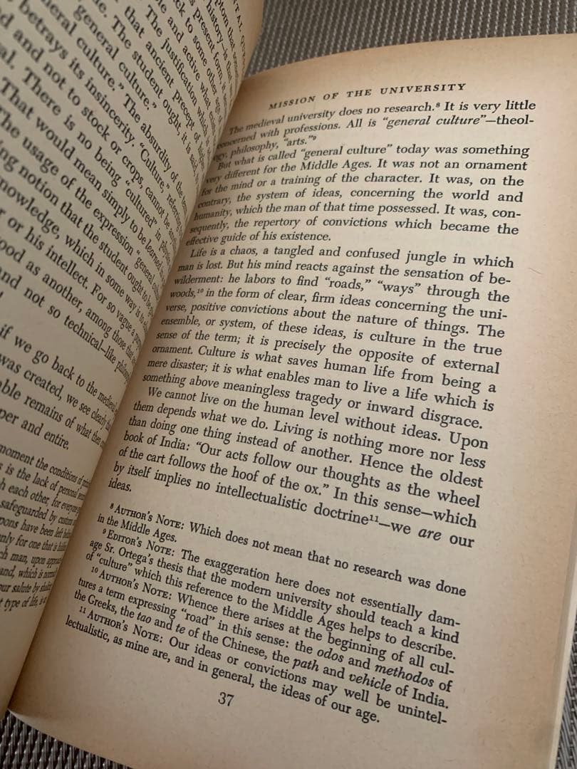 希少　MISSION OF THE UNIVERSITY