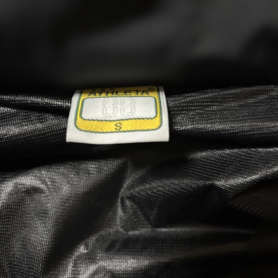 **ほぼ新品 ATHLETA ダウンジャケット ブラック S**