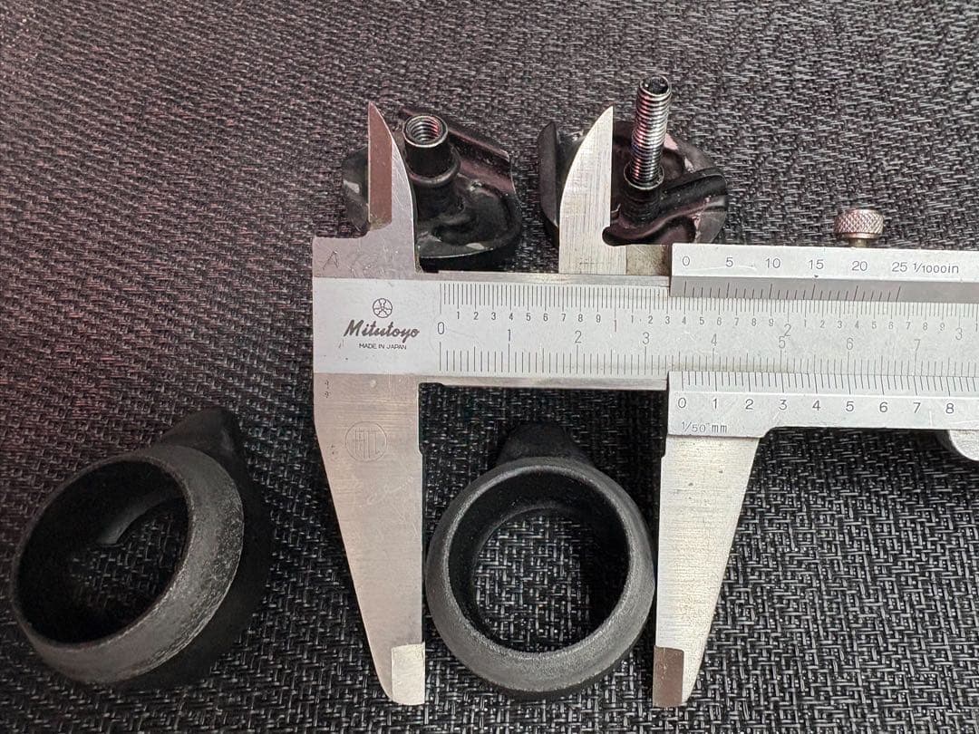 カーボンシートポスト 3T ZERO25 TEAM 31.6mm