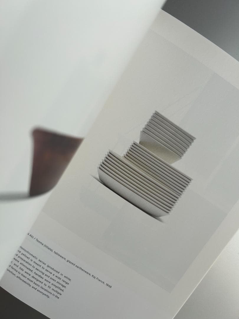 元Artek Ville Kokkonenキュレーションの展覧会図録 アアルト