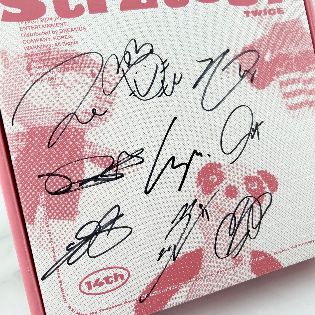 【直筆サイン入り】 TWICE STRATEGY STEP 2 ver アルバム