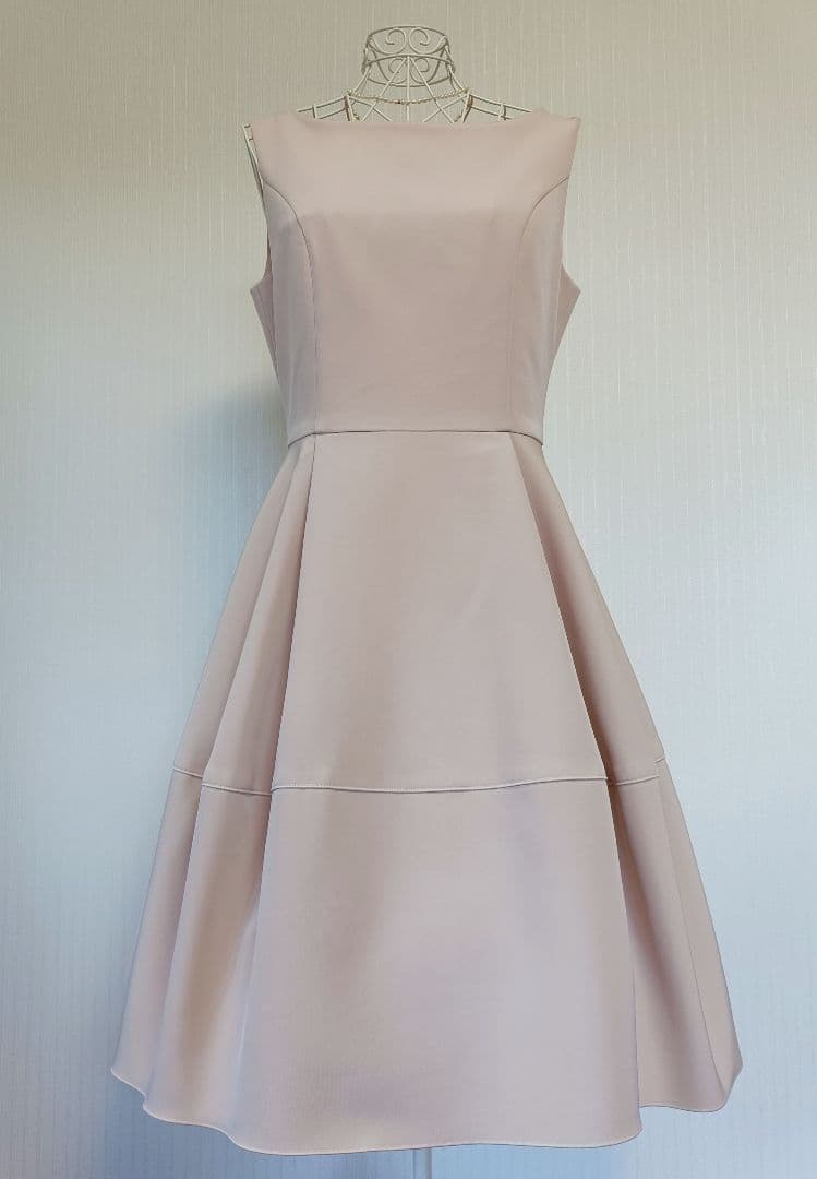 ☆フォクシーニューヨークBaronドレスワンピースピンクベージュ希少42☆