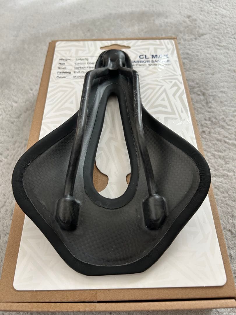 YOELEO CL MAX 超軽量カーボンサドル 幅140mm