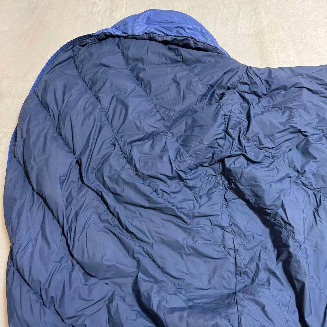 人気モンベル　スパイラルダウンハガー#5ブルー寝袋右ジップ　クリーニング済