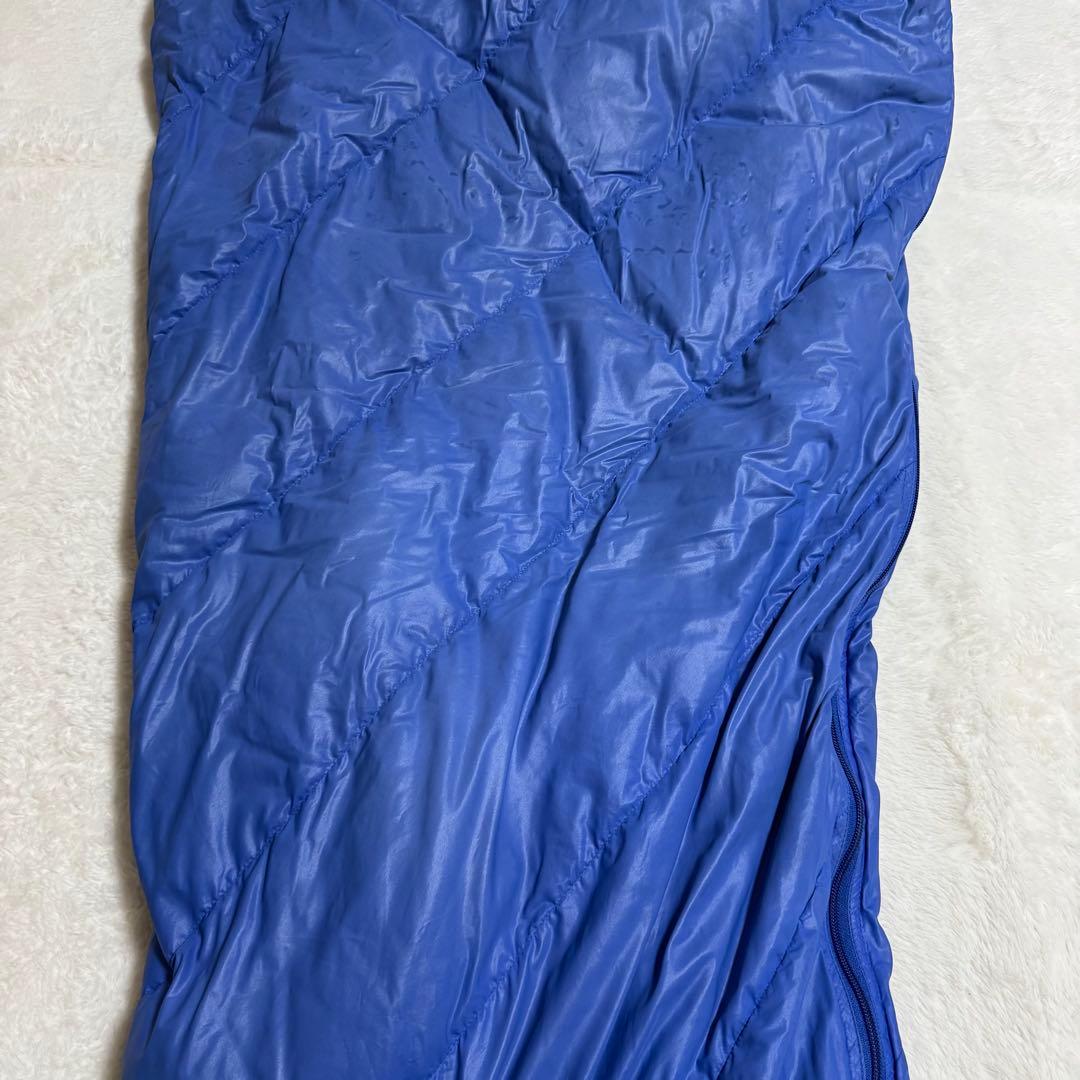 人気モンベル　スパイラルダウンハガー#5ブルー寝袋右ジップ　クリーニング済