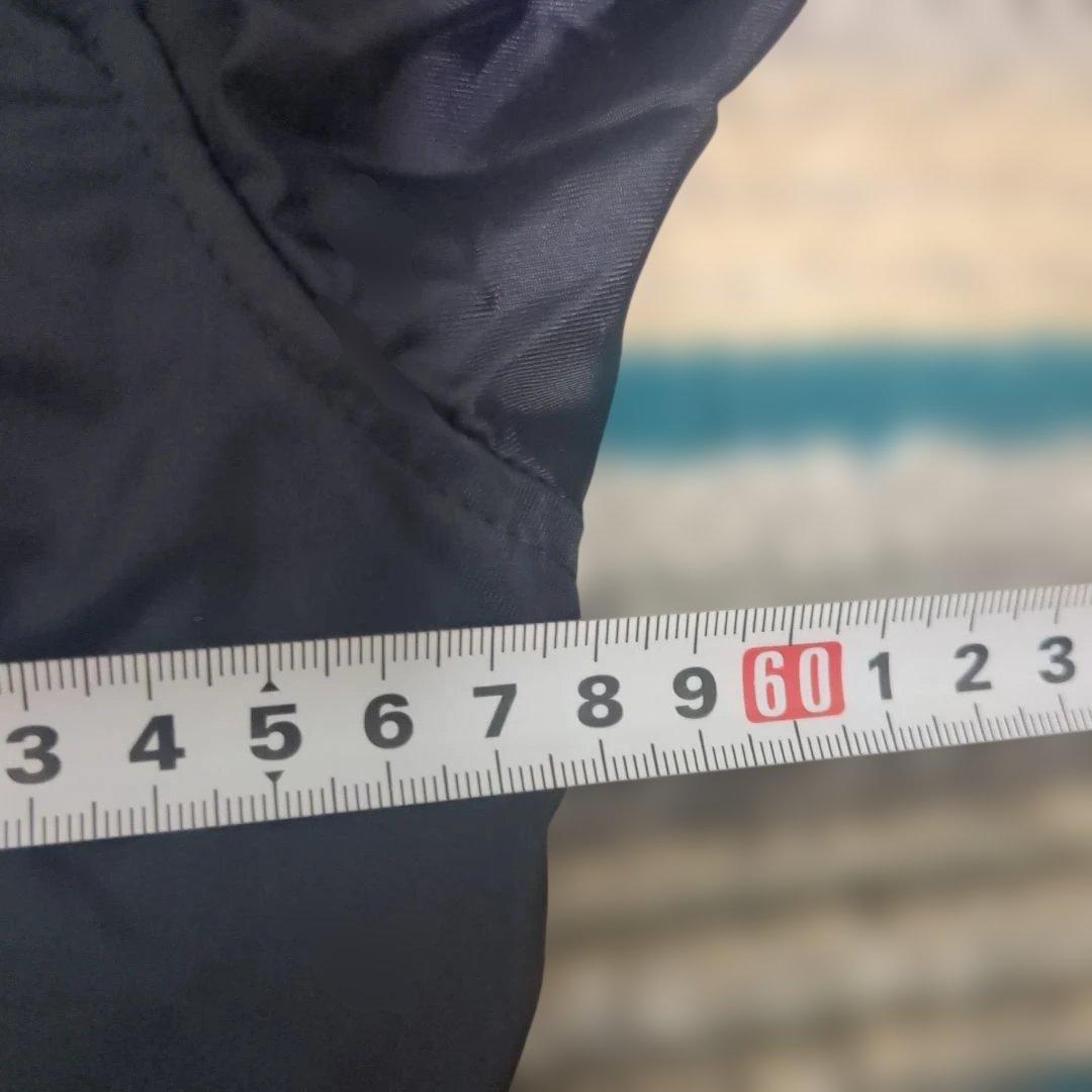 読売ジャイアンツ　巨人　ナイロンジャケット