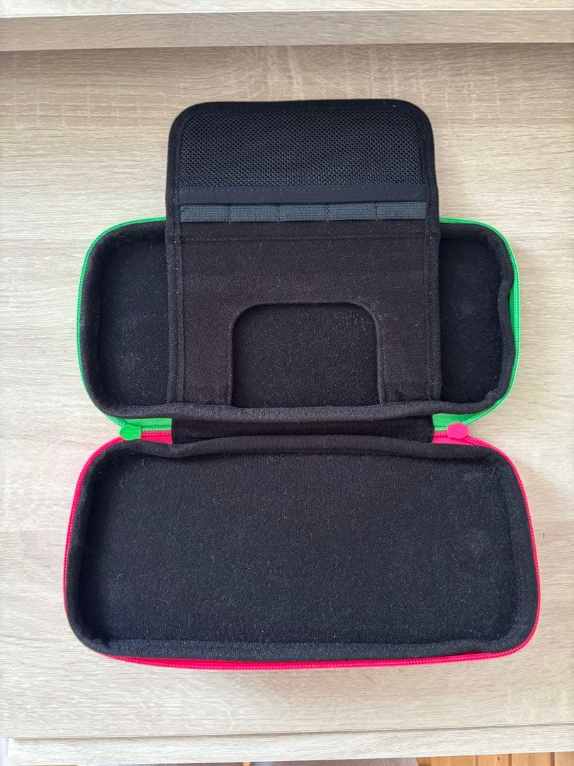 Nintendo Switch バッテリー強化版 ケース　sdカード付き